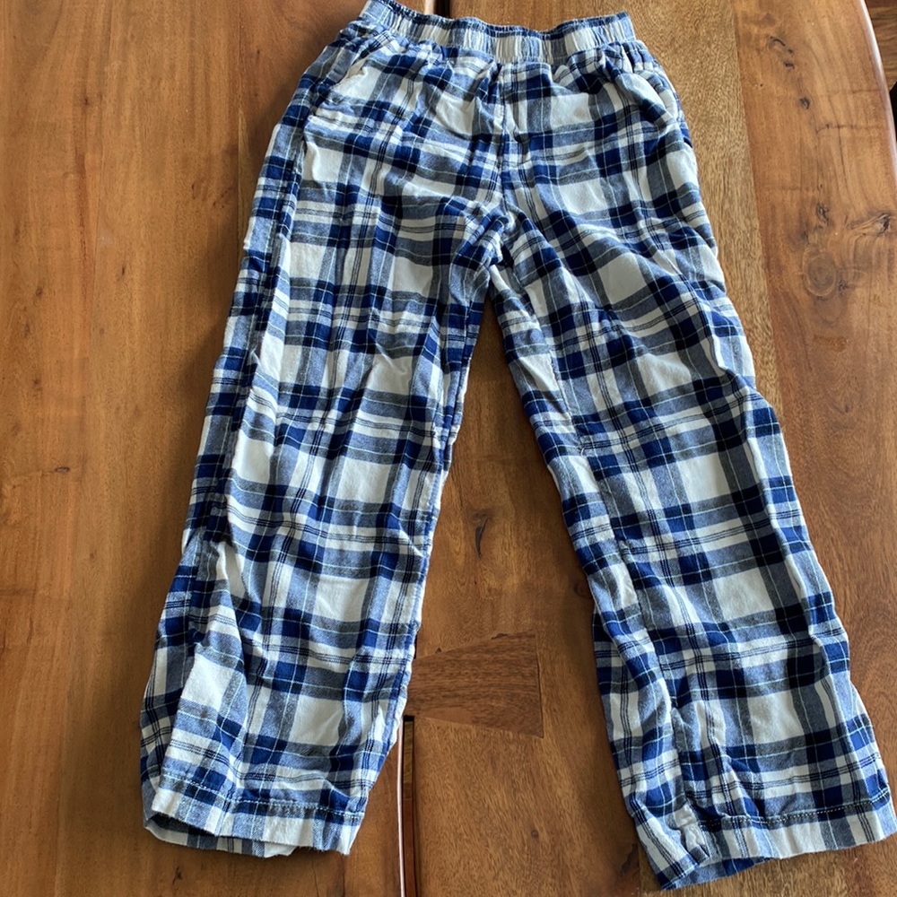 H&M girls plaid flannel pajama pants